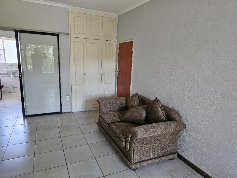 To Let 1 Bedroom Property for Rent in Avondale Western Cape